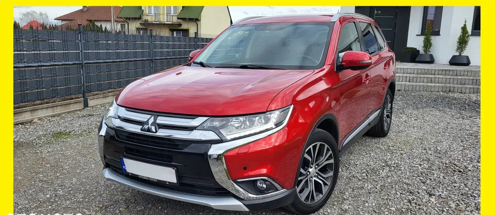 Mitsubishi Outlander cena 87900 przebieg: 85000, rok produkcji 2016 z Kielce